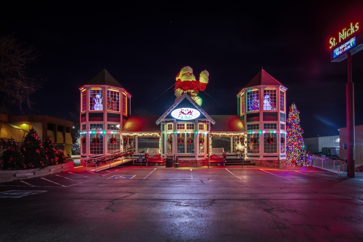 St.Nicks-night-storefront-2-low-rez