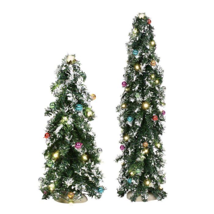 Village Festive Mountain Pines Dept 56