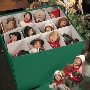 Caroler Storage