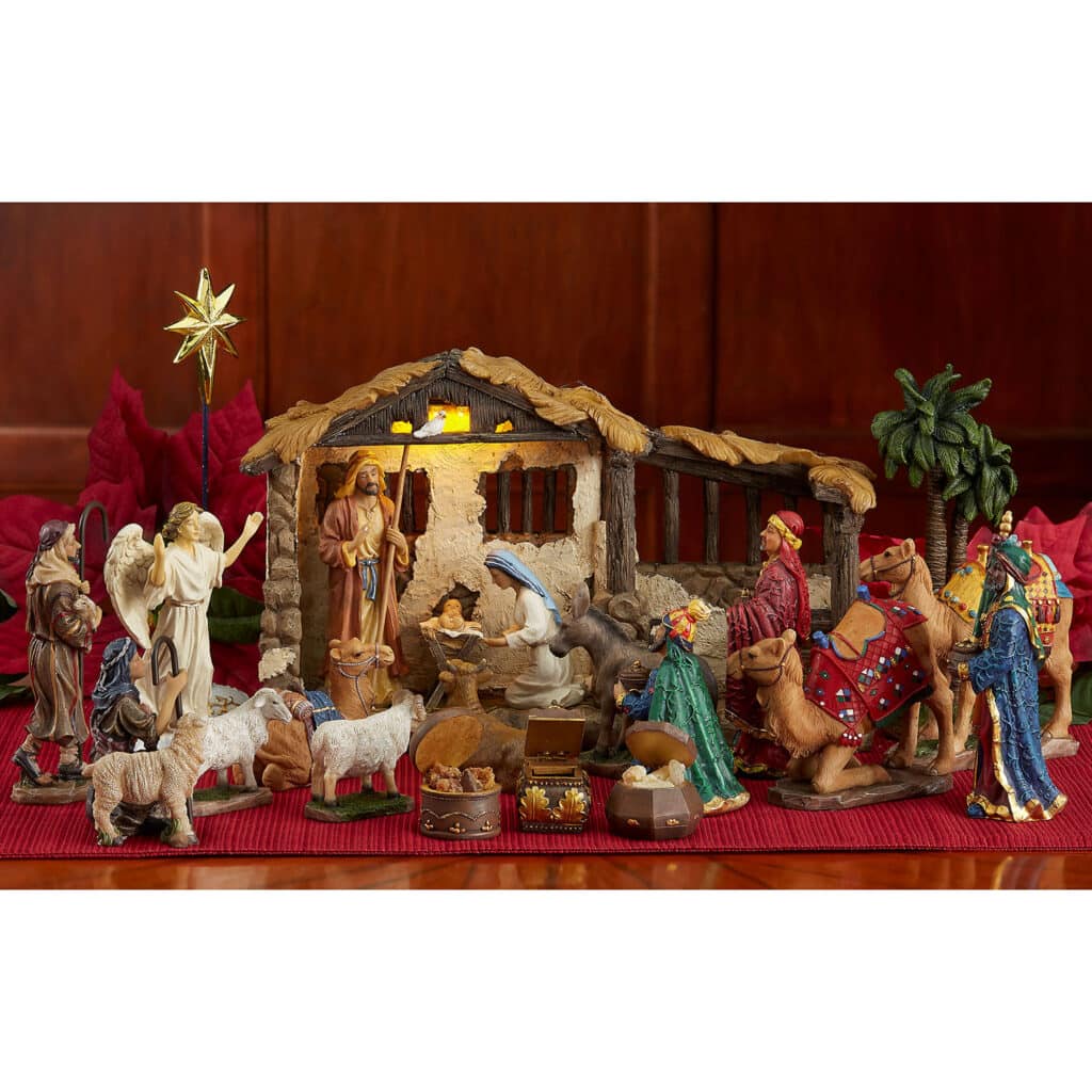 Three Kings Nativity Set Twenty Three Pieces 7